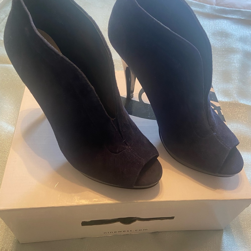 Size 7 Nine West shoes